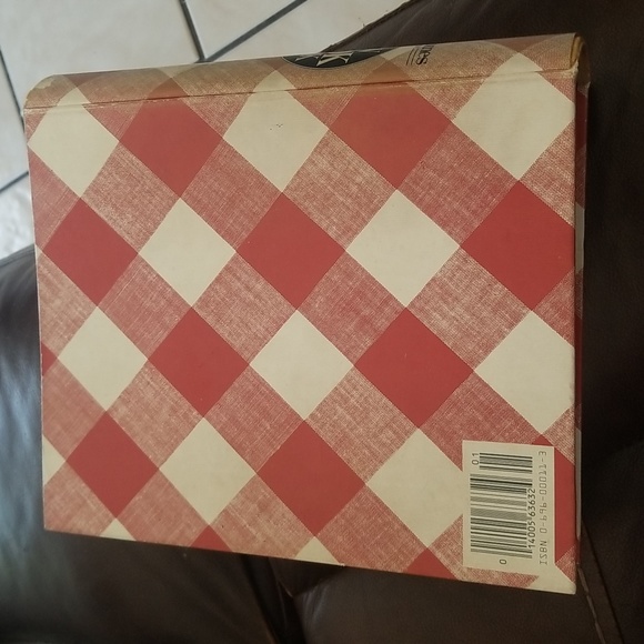 Better Homes and Garden Hardcover 5 Ring Binder 1981 Edition - Picture 2 of 6